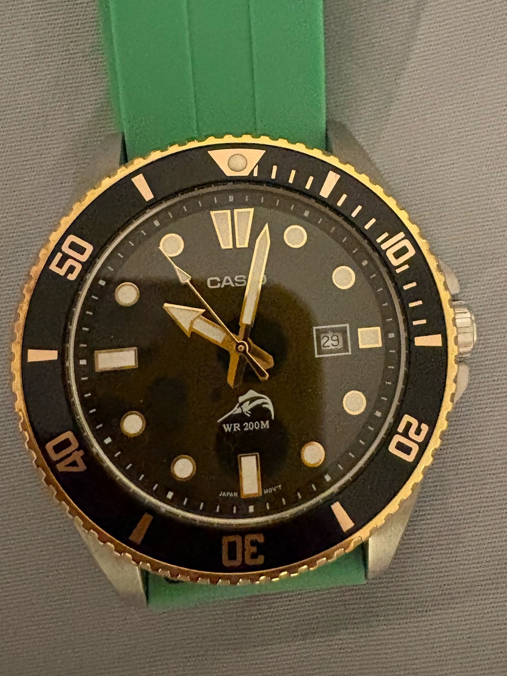 Casio Men's Sports Quartz 200m Stainless Steel/Black Resin Watch MDV106B-1A2V